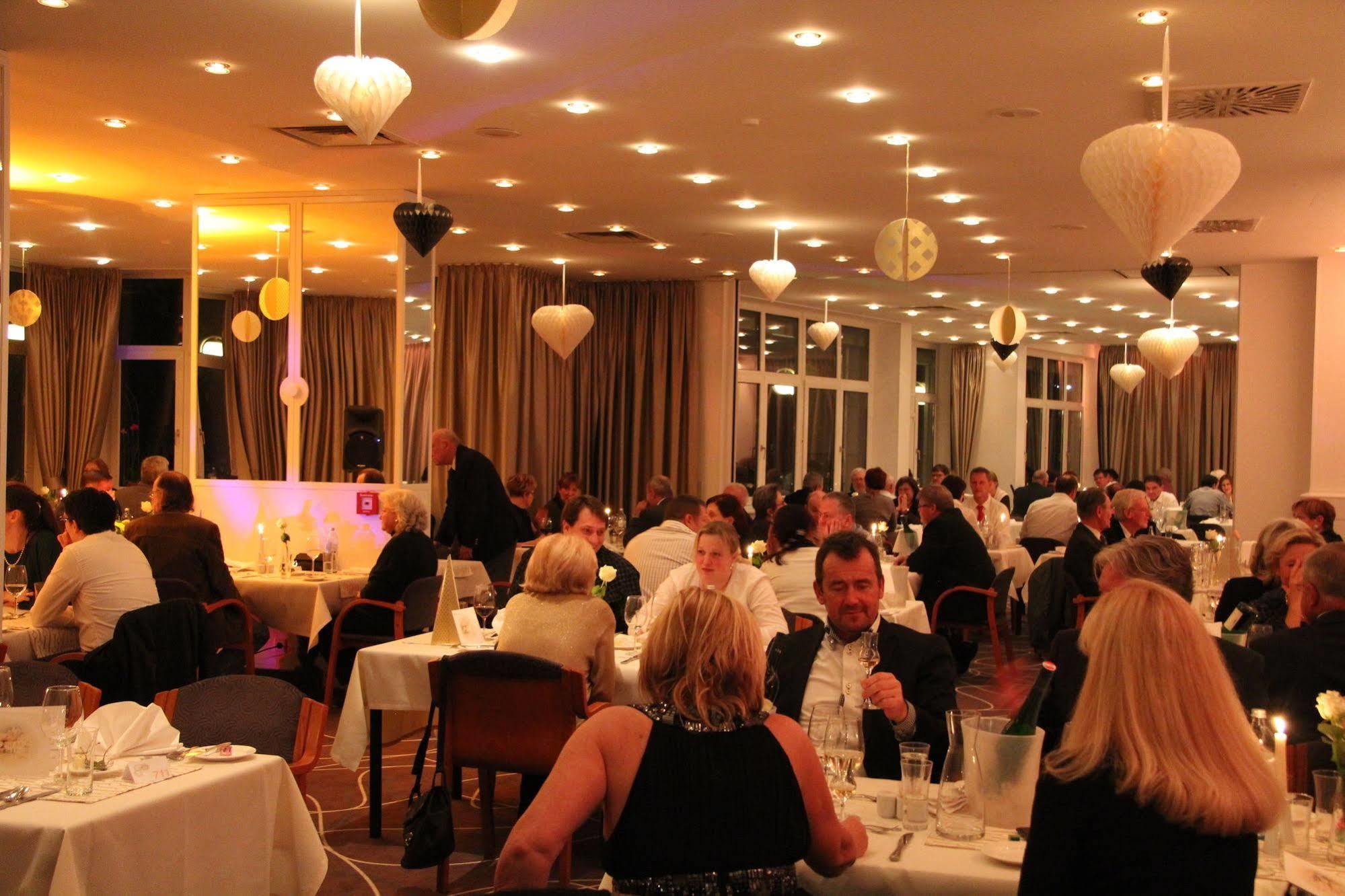 Hotel Restaurant Hoeldrichsmuehle Hinterbrühl Kültér fotó