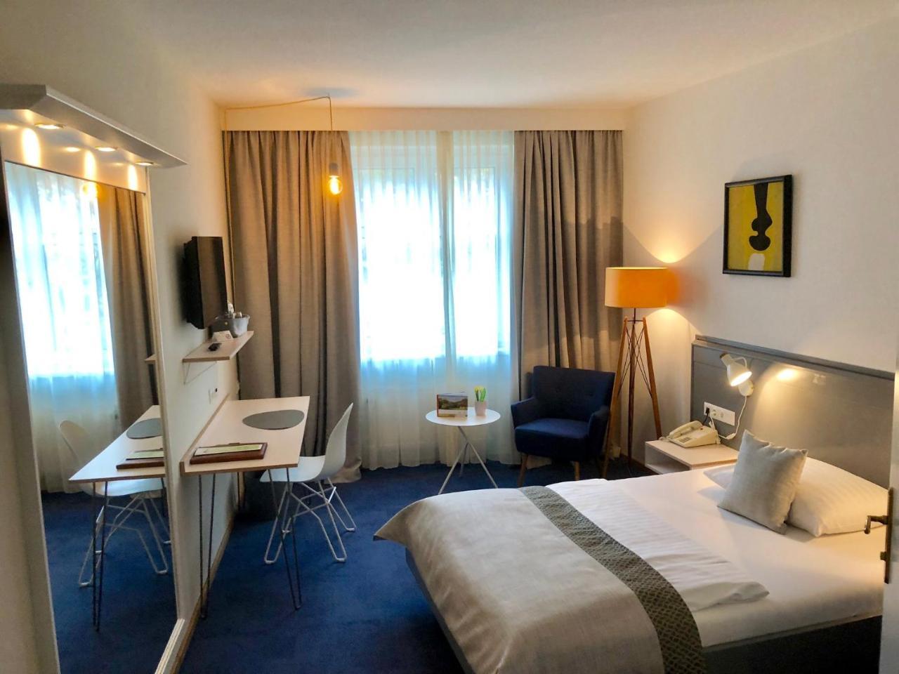 Hotel Restaurant Hoeldrichsmuehle Hinterbrühl Kültér fotó